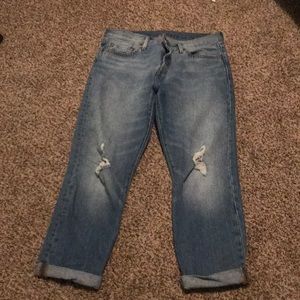 Women’s Levi Jeans